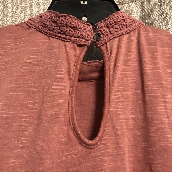 Rewind Dusty Rose Lace High-Neck Tank Top - Size XL - Picture 5 of 5